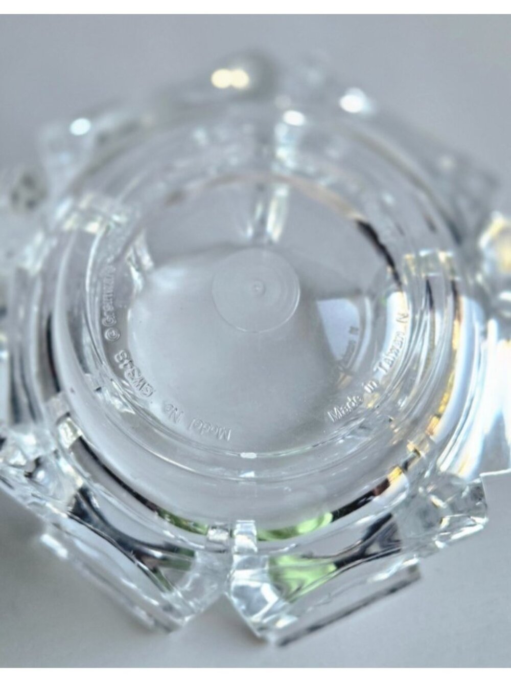 VTG MCM Lucite Grsinware 6-Petal Bowl Model #GW348 Pat Pending Made in Taiwan - Picture 4 of 7